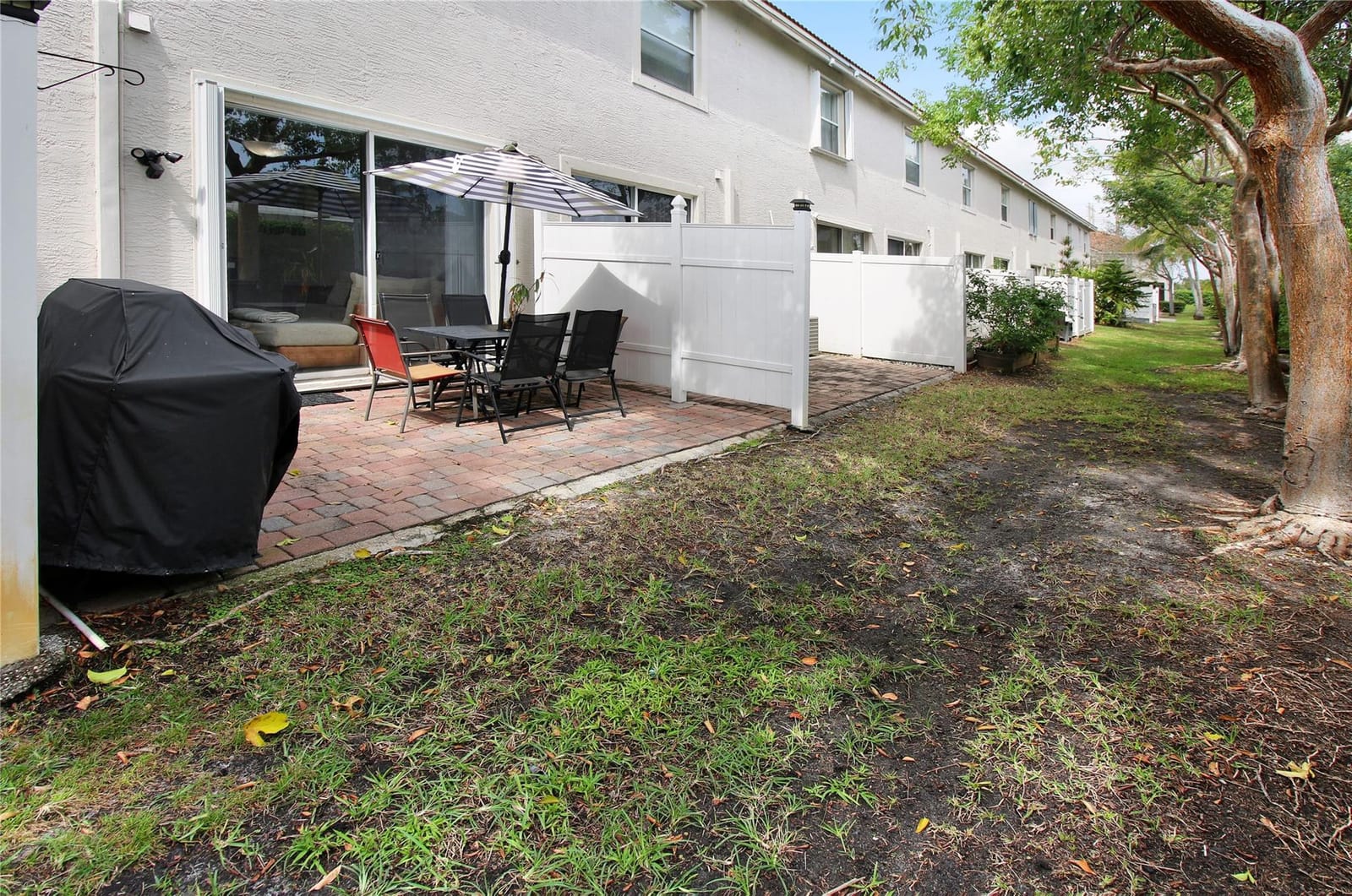 8256 Prestige Commons Drive 8256, Tamarac, FL 33321 photo 27