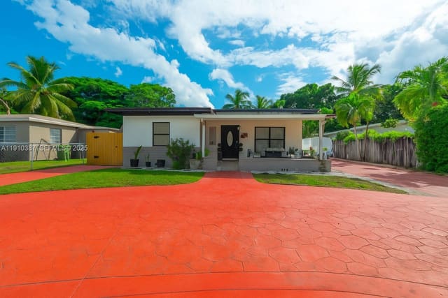 1240 NW 124th Street, sold in Sunkist Grove, North Miami, FL