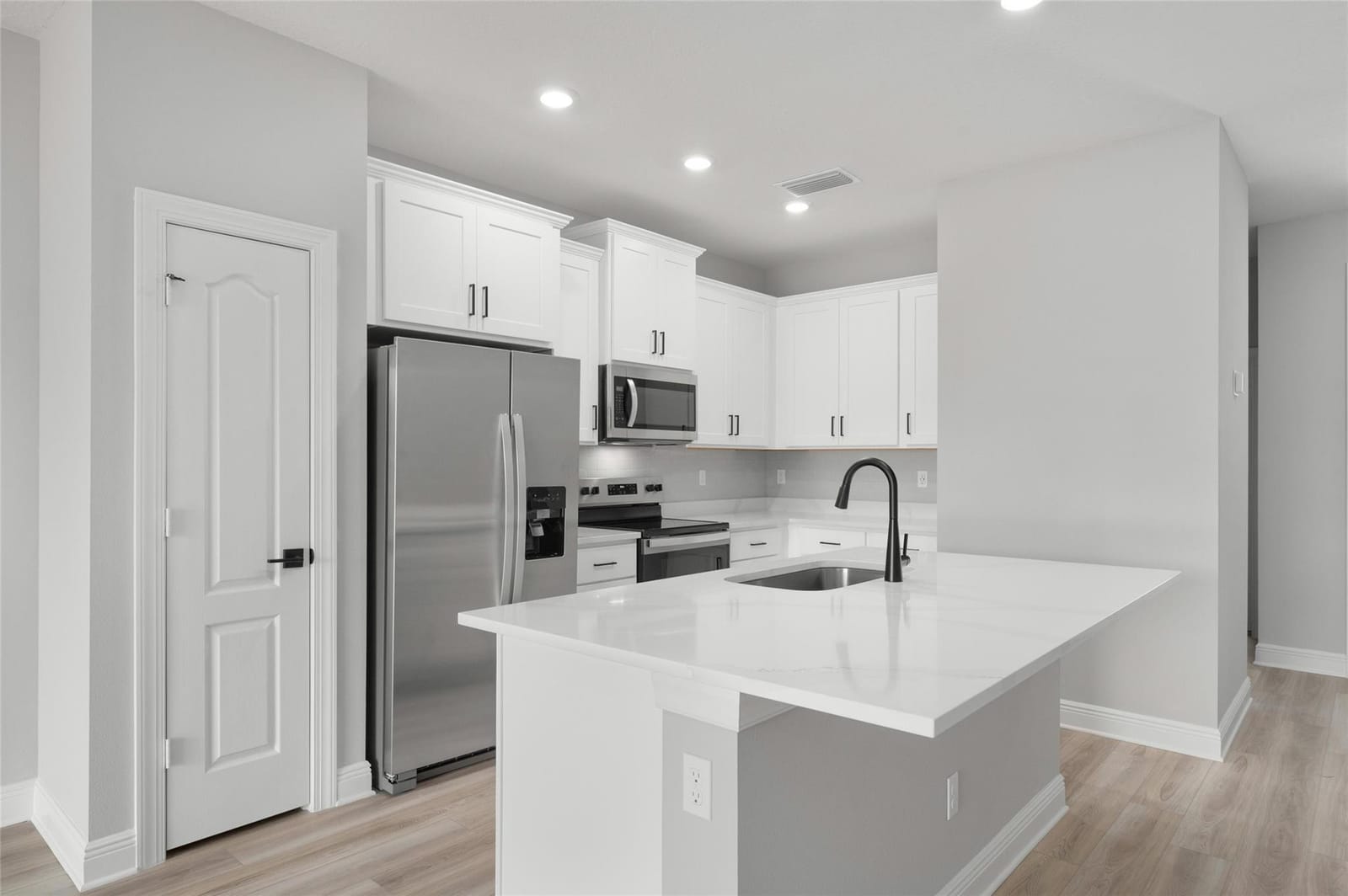 1813 Gaiety Way — photo 3