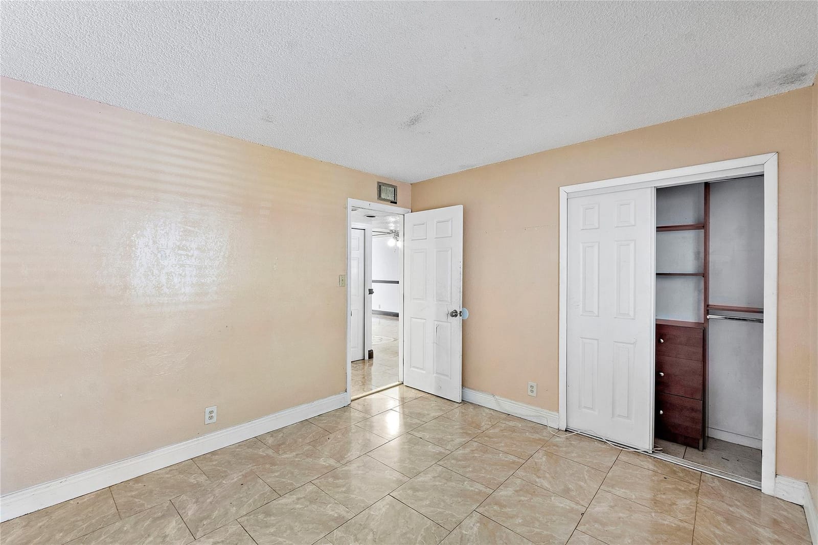3141 NW 47th Terrace 130 — photo 9