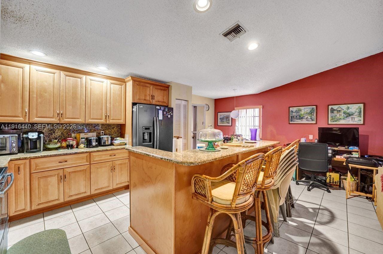 2350 E Lake Miramar Circle, Miramar, FL 33025 photo 12