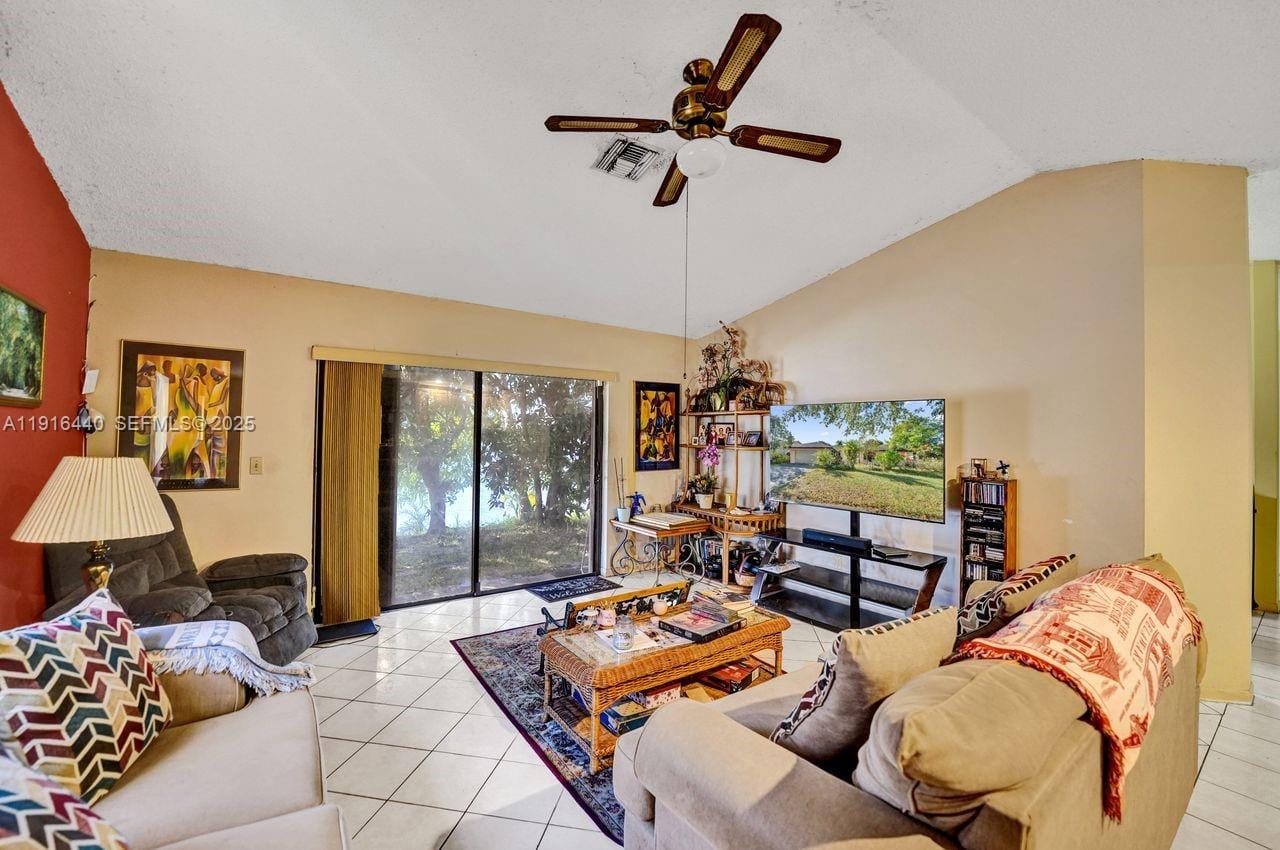 2350 E Lake Miramar Circle, Miramar, FL 33025 photo 17
