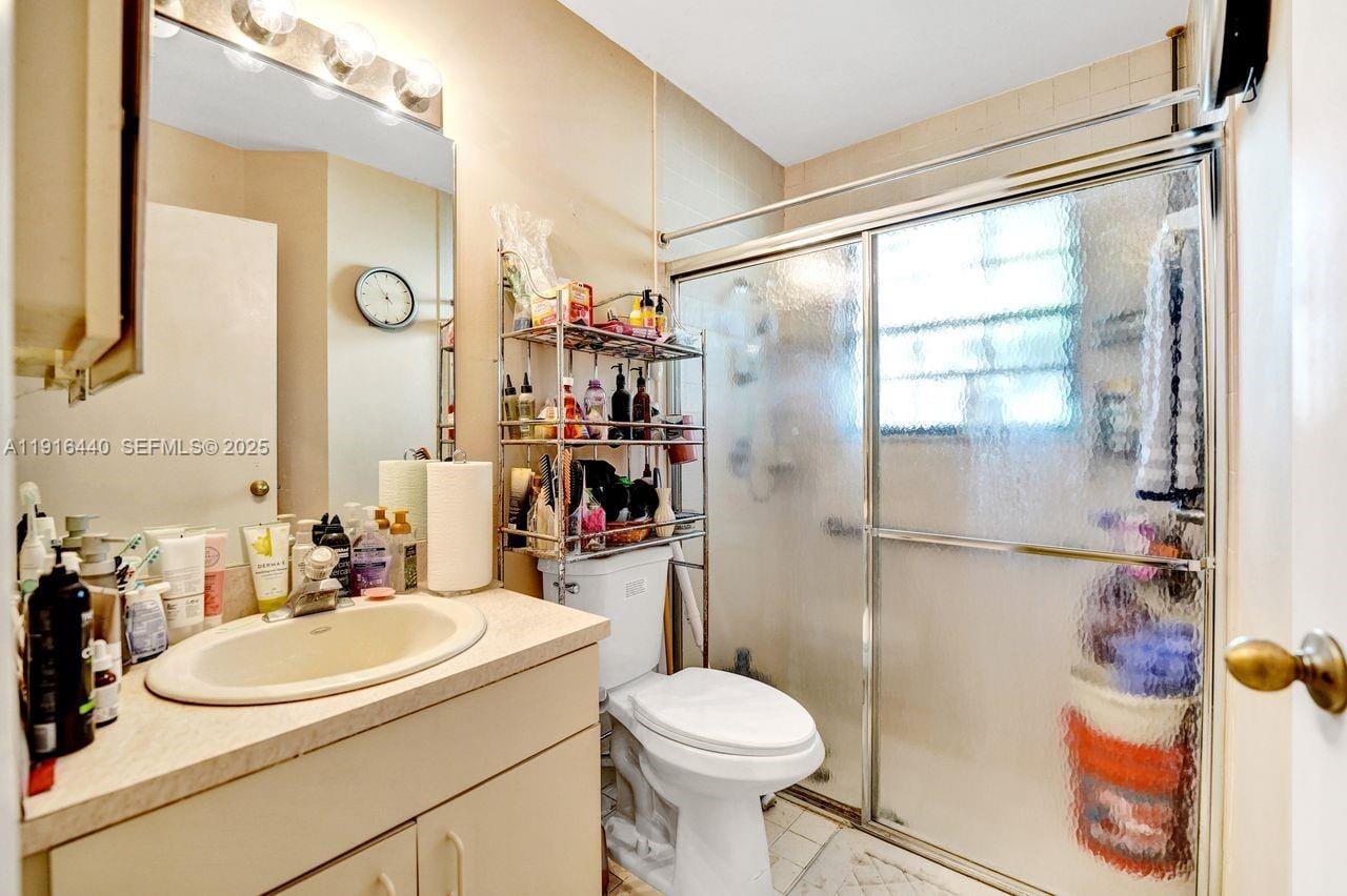 2350 E Lake Miramar Circle, Miramar, FL 33025 photo 30