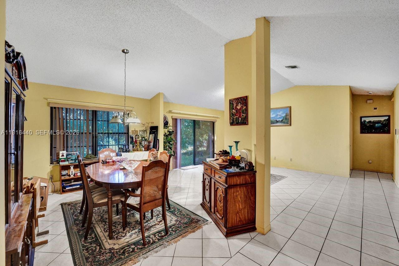 2350 E Lake Miramar Circle, Miramar, FL 33025 photo 10