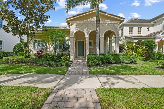 167 Arklow Avenue, Jupiter, FL 33458