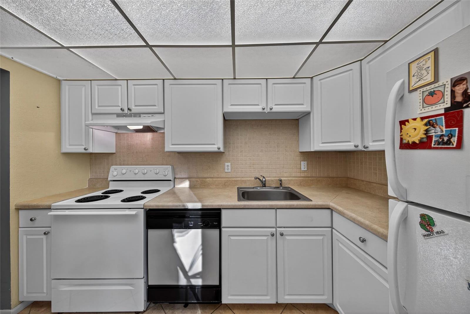 400 SE 10th Street 211, Deerfield Beach, FL 33441 photo 22