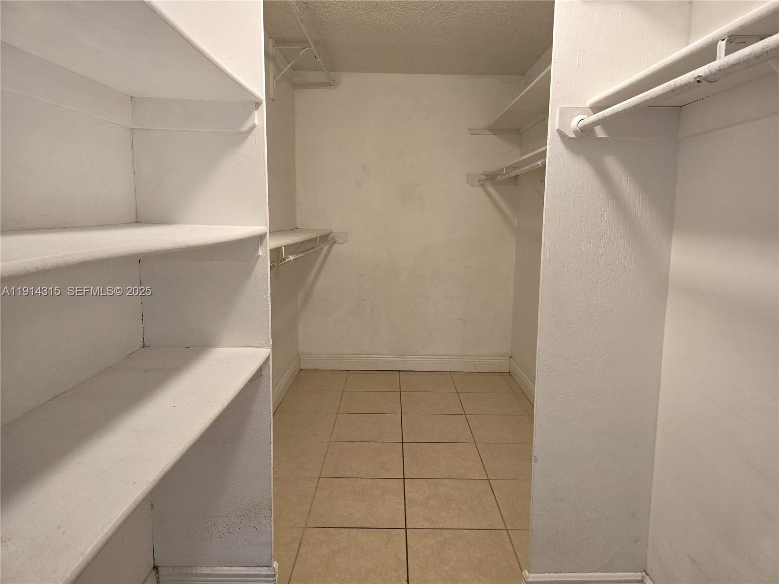 6940 Miami Gardens Drive 1-319, Hialeah, FL 33015 photo 14