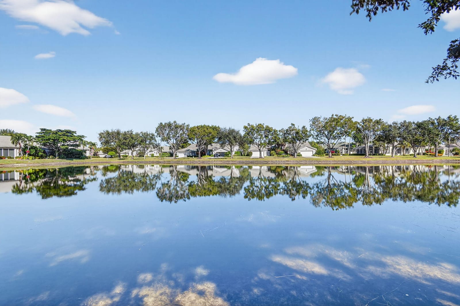 7811 Rockford Road, Boynton Beach, FL 33472