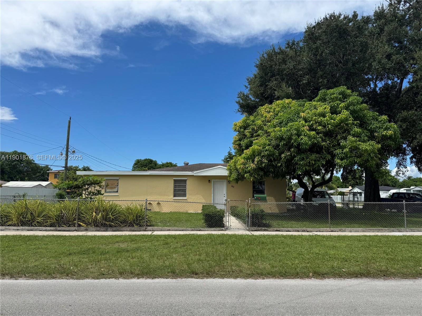 60 Bahman Avenue, Opa-Locka, FL 33054 photo 14