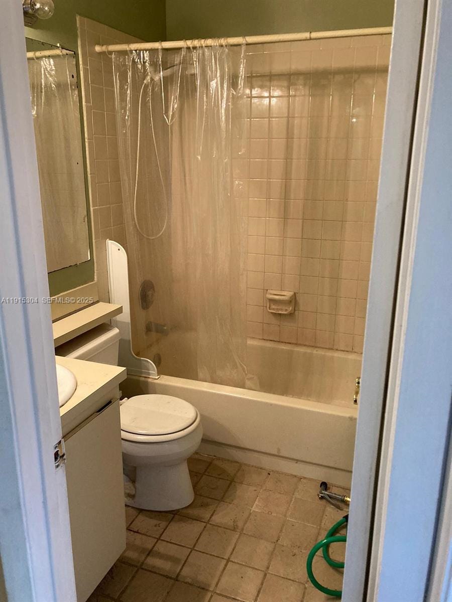 3045 NW 118th Drive 227-F — photo 10