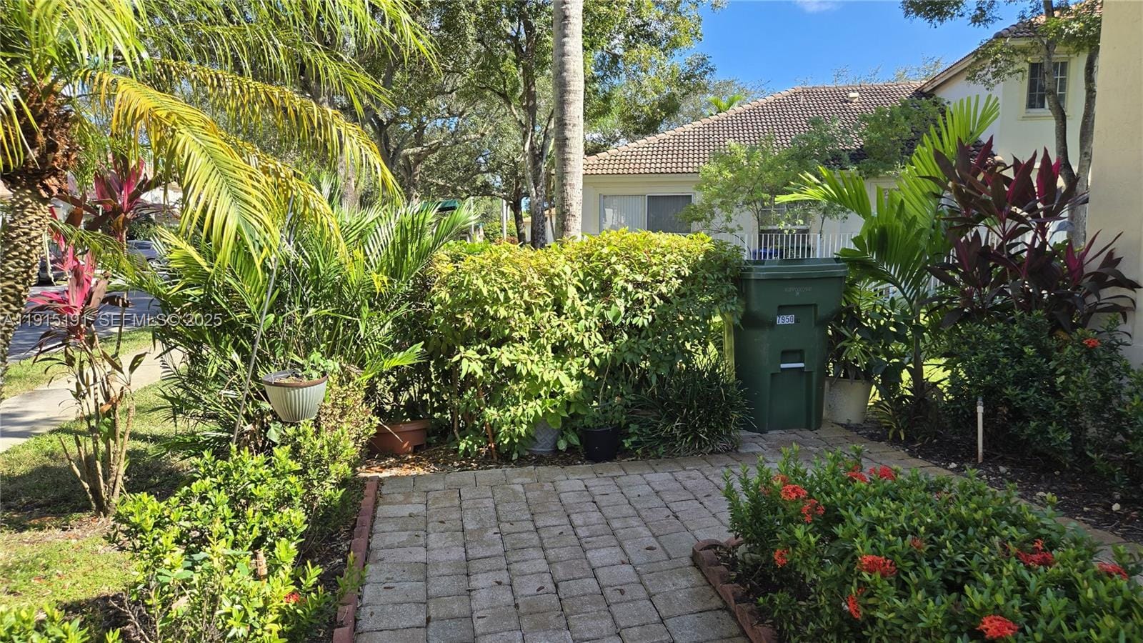 7950 NW 20th Street — photo 6