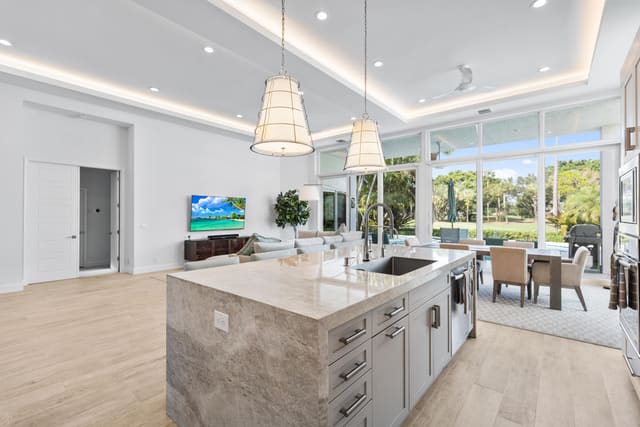 13370 Deauville Drive, Palm Beach Gardens, FL 33410