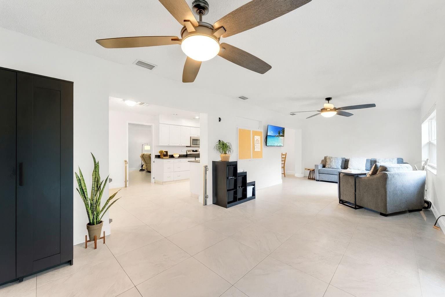 10015 NW 83rd Street, Tamarac, FL 33321 photo 14