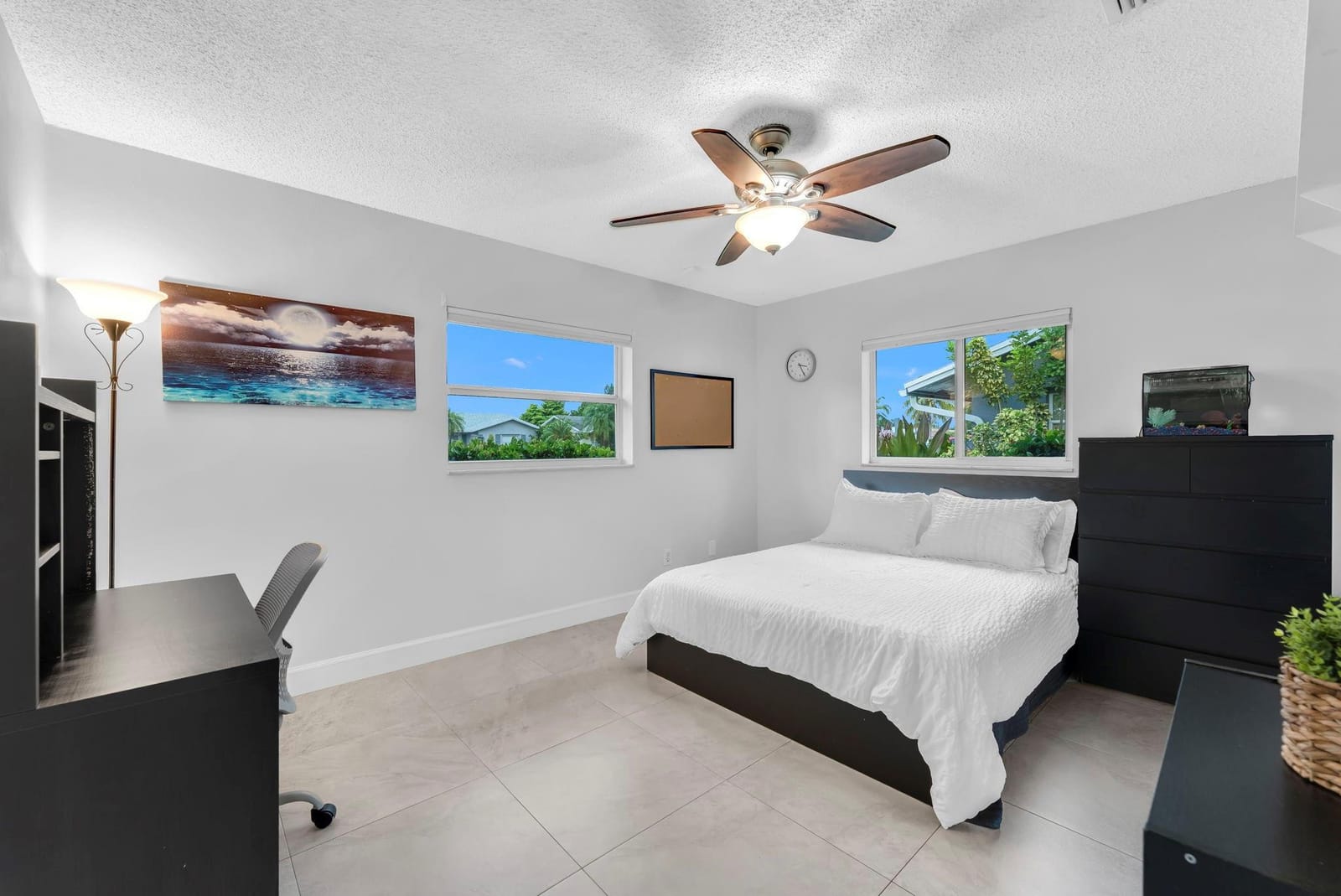 10015 NW 83rd Street — photo 10