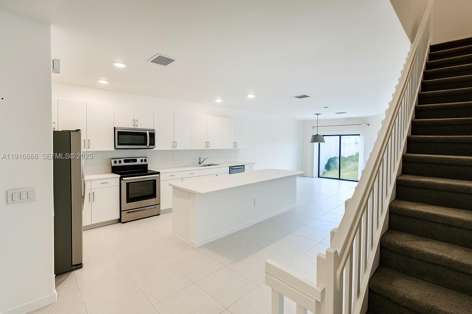 25564 SW 108th Avenue — photo 7