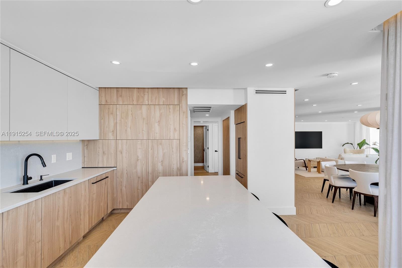 5660 Collins Avenue 18D, Miami Beach, FL 33140 photo 14