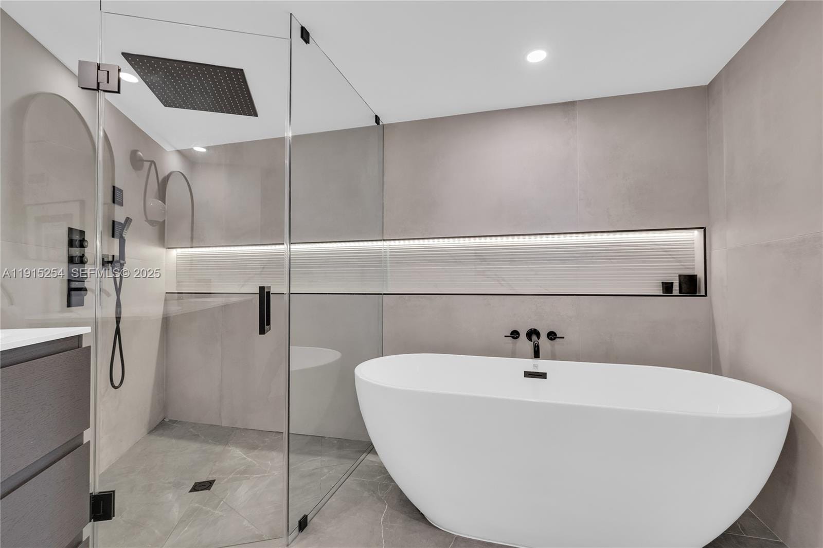 5660 Collins Avenue 18D, Miami Beach, FL 33140 photo 23