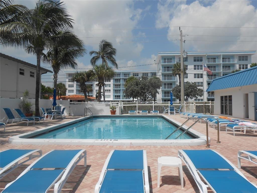 4540 N Ocean Drive 210 — photo 1
