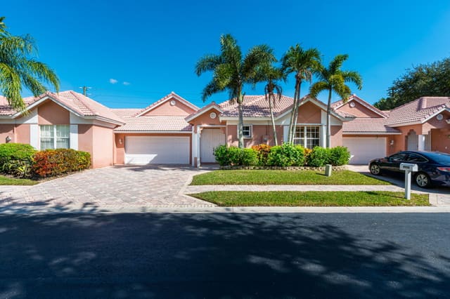 9960 Boynton Gardens Way, sold in Boynton Gardens, Boynton Beach, FL
