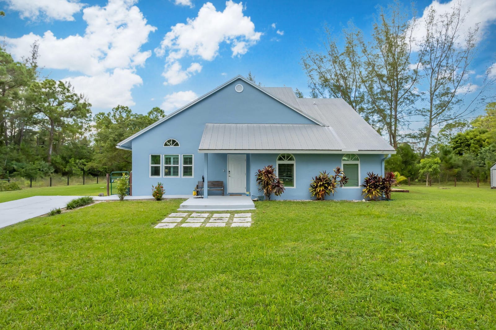 15541 80th Lane N, The Acreage, FL 33470 photo 1