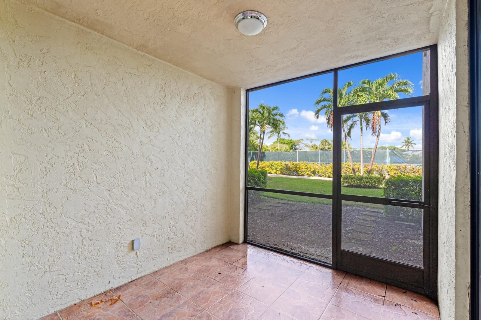 955 Egret Circle 109, Delray Beach, FL 33444 photo 6