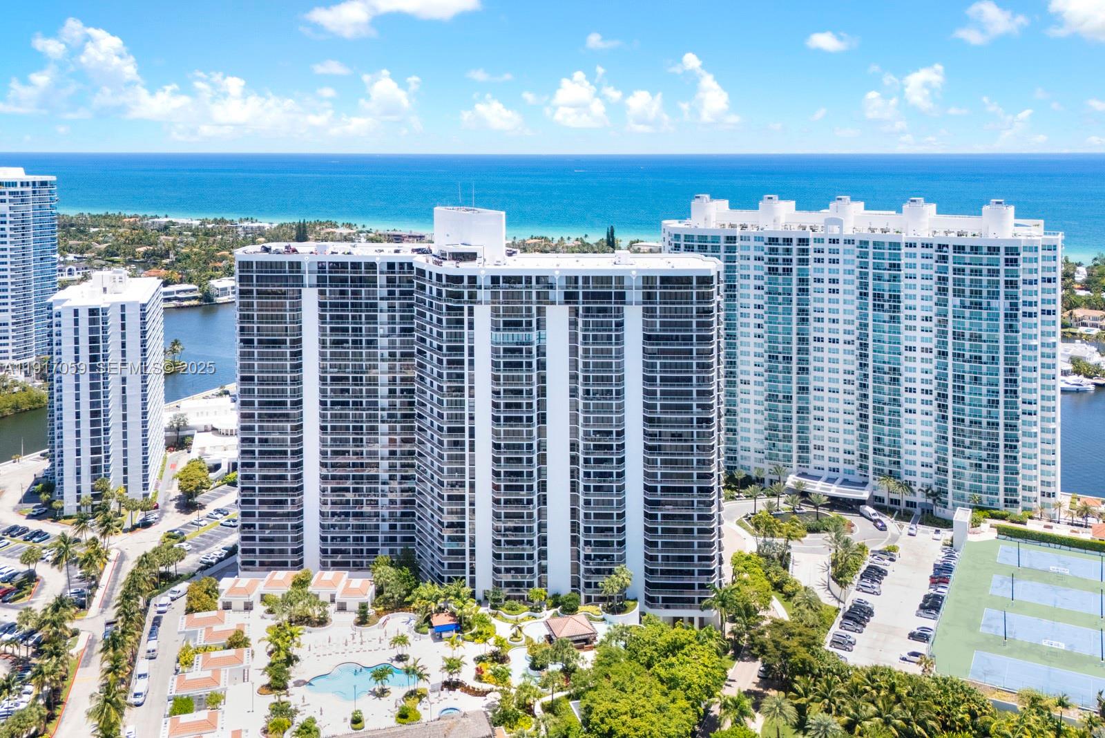20281 E Country Club Drive 1009, Aventura, FL 33180, Aventura