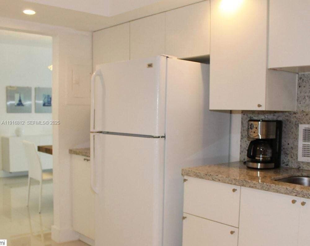 4001 S Ocean Drive 2H — photo 7