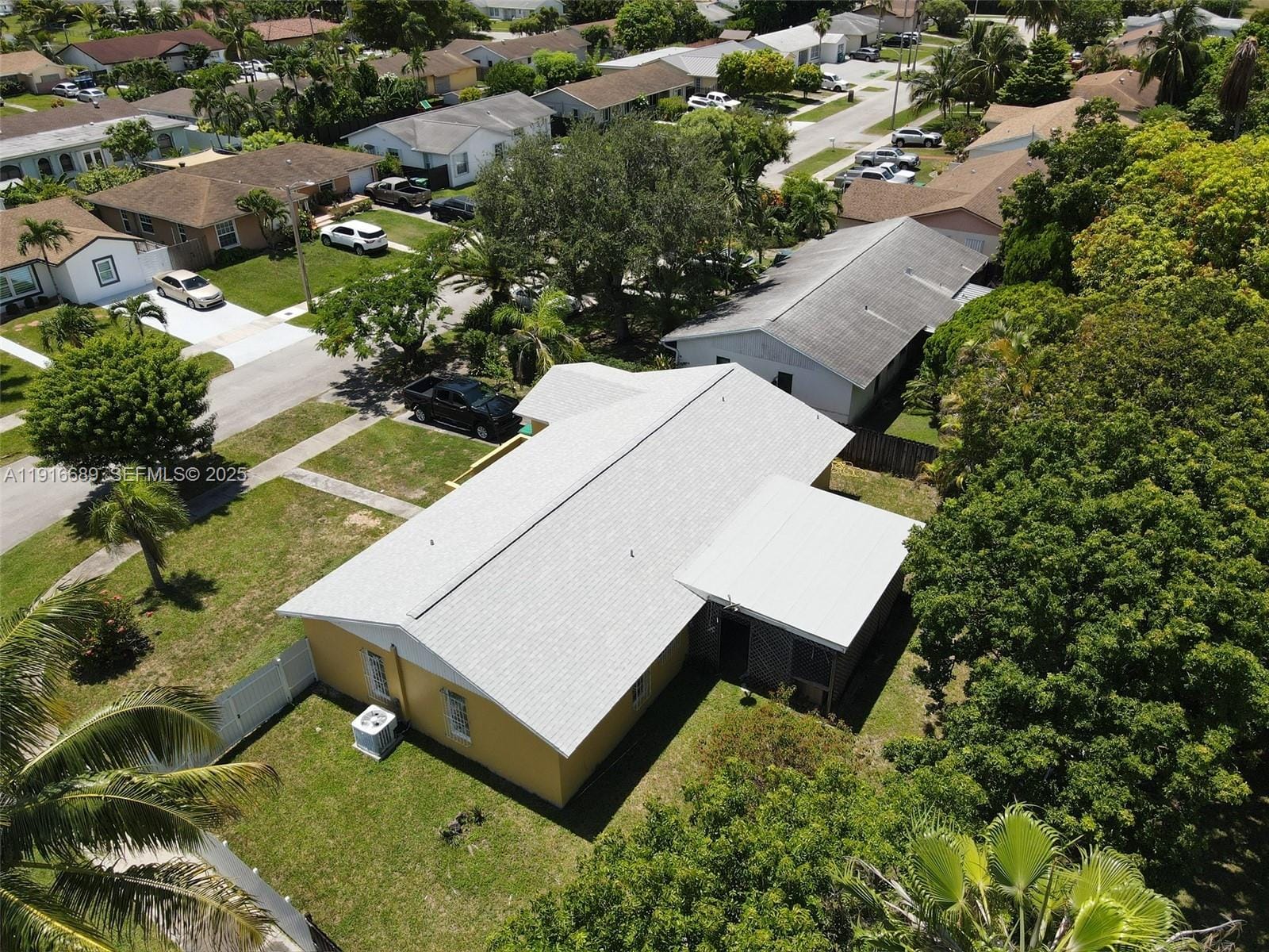 11011 SW 162nd Terrace — photo 4