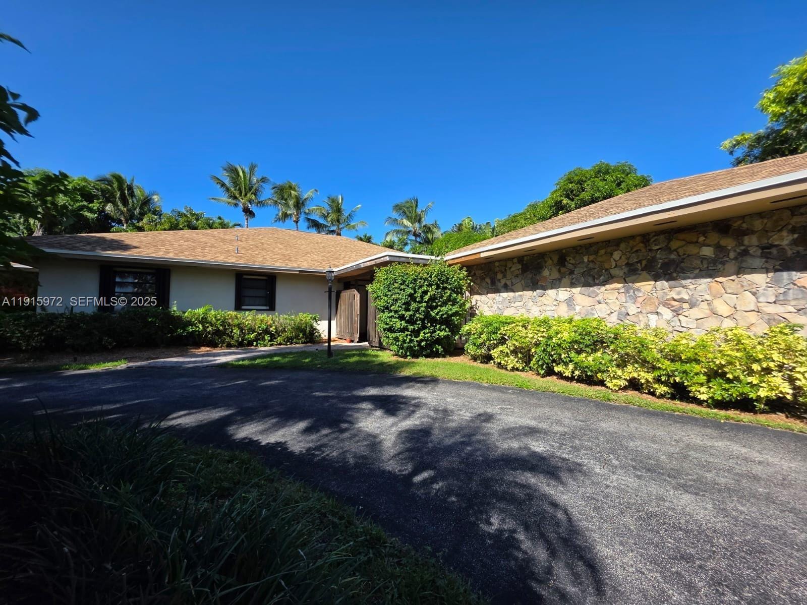 15804 SW 82nd Court, Palmetto Bay, FL 33157 photo 21
