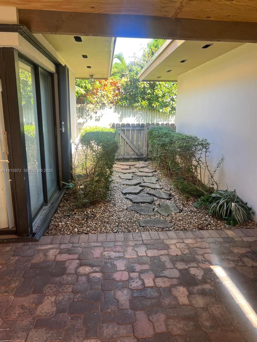 15804 SW 82nd Court, Palmetto Bay, FL 33157 photo 10
