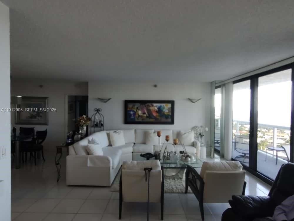 20515 E Country Club Drive 2047 — photo 11