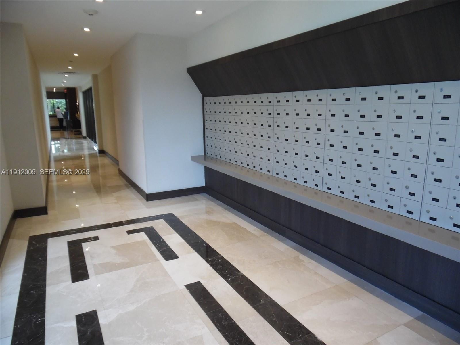 20515 E Country Club Drive 2047, Aventura, FL 33180 photo 18