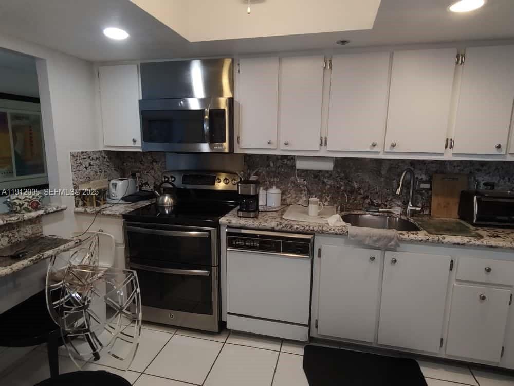 20515 E Country Club Drive 2047 — photo 4