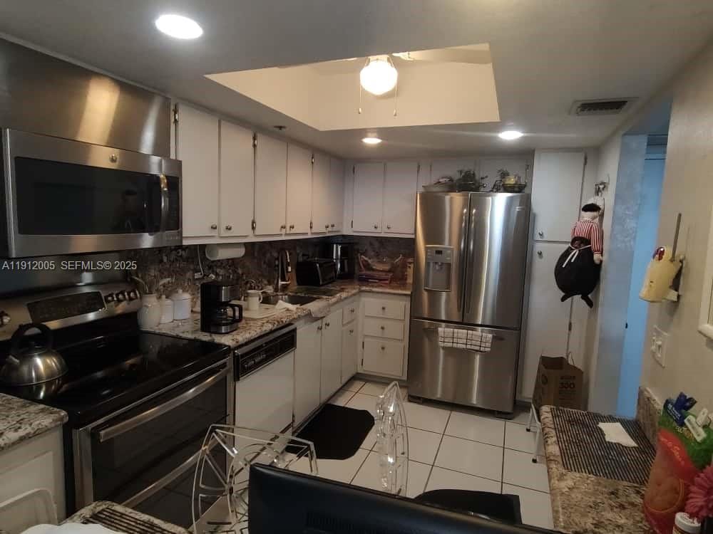 20515 E Country Club Drive 2047 — photo 5