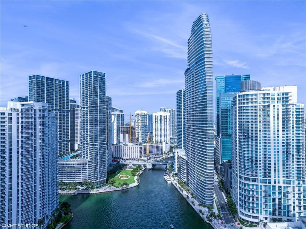 300 Biscayne Blvd Way 2508 — photo 2