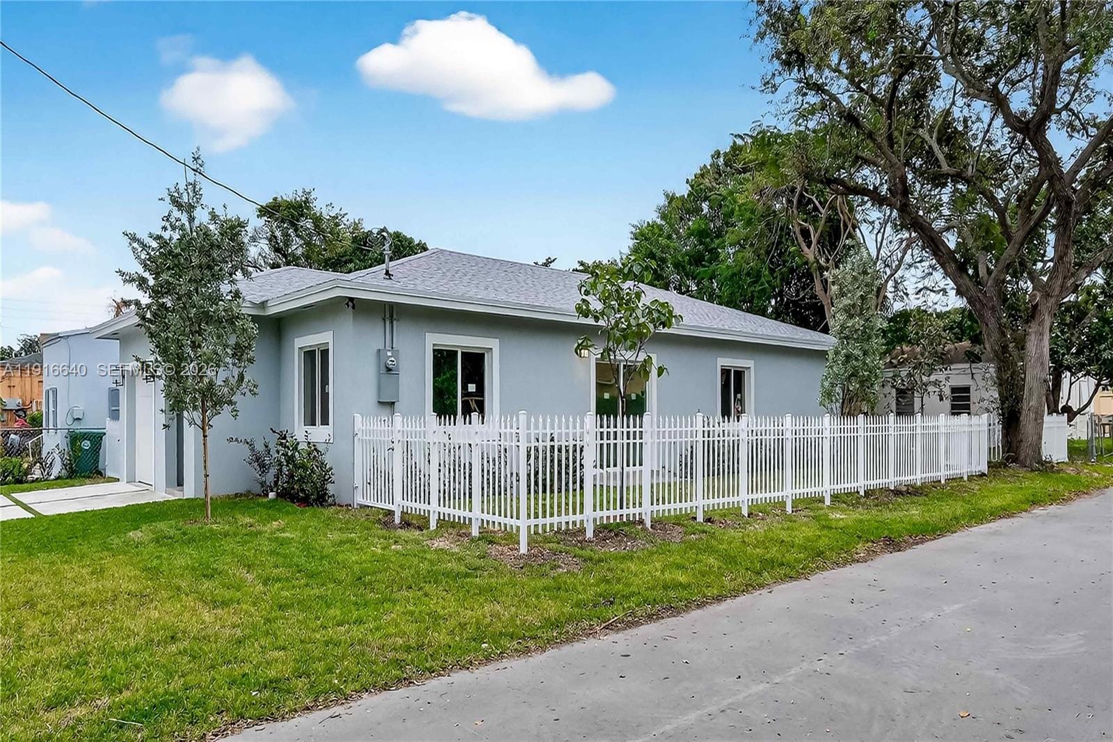 1346 NW 44th Street — photo 8