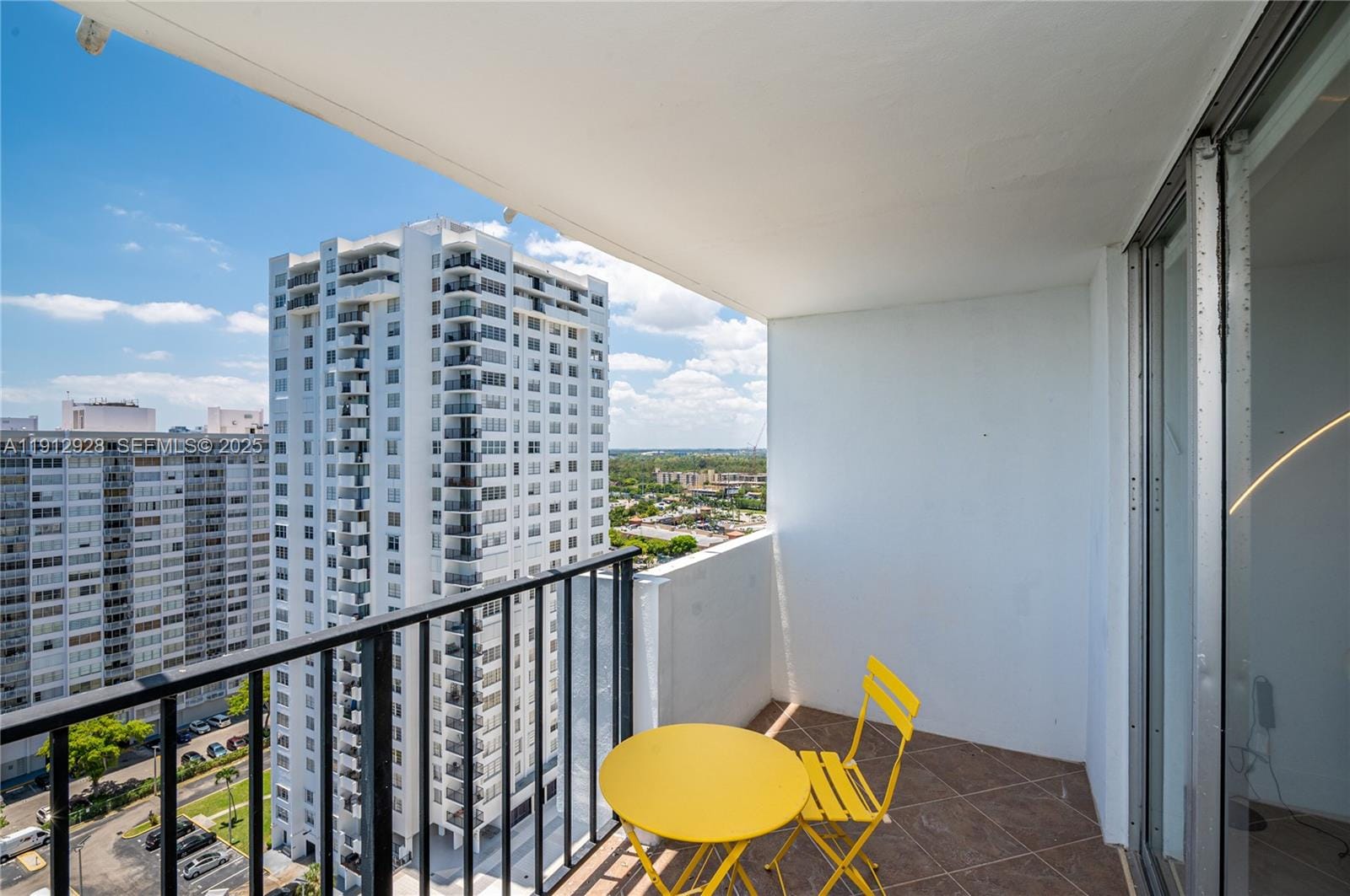 2780 NE 183rd Street 2014, Aventura, FL 33160 photo 16