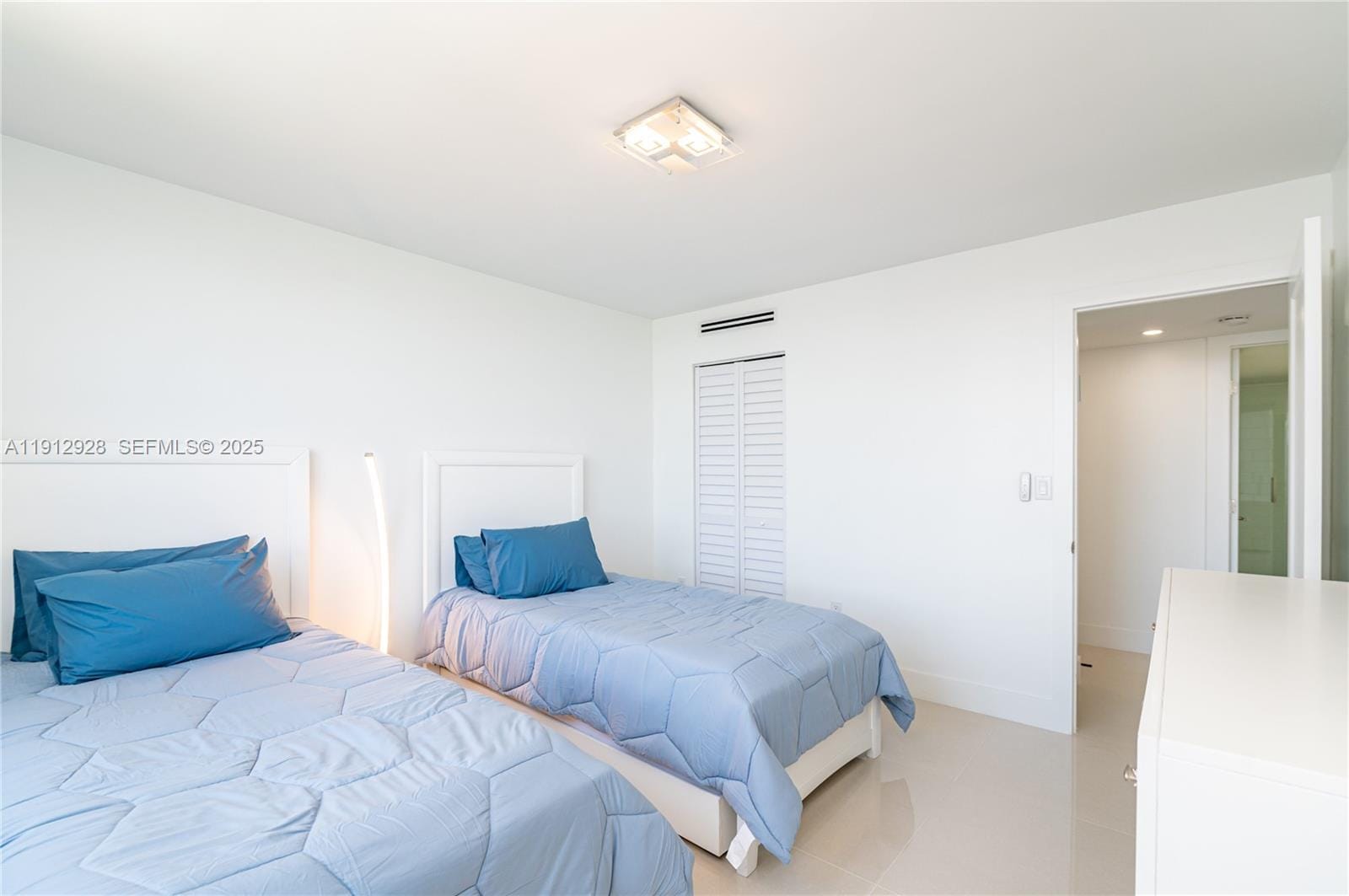 2780 NE 183rd Street 2014, Aventura, FL 33160 photo 26
