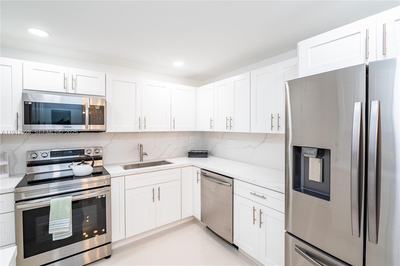2780 NE 183rd Street 2014 — photo 6