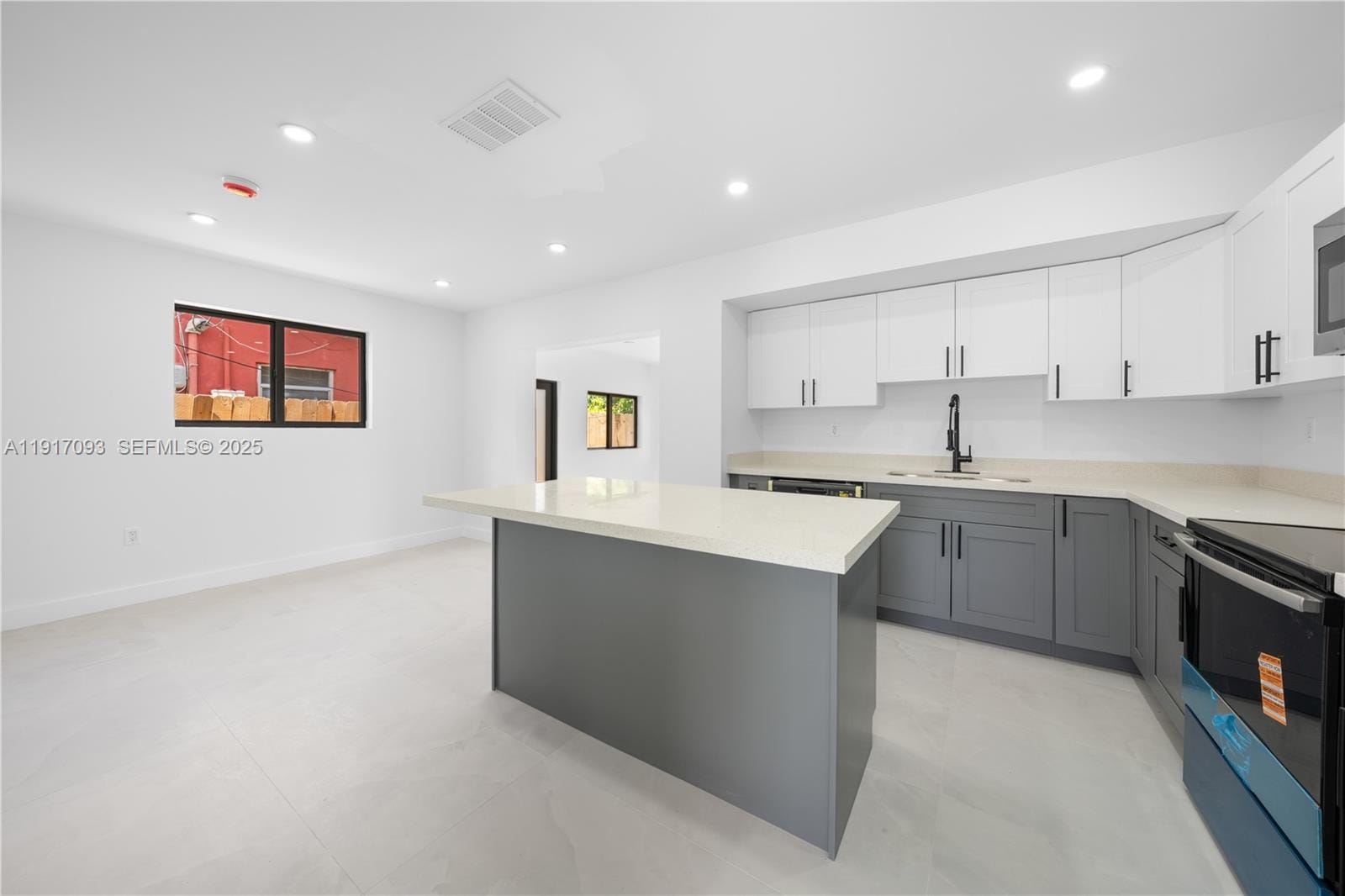 7613 Coral Boulevard — photo 12