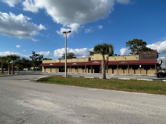 102 SW 14th Street, Okeechobee, FL 34974