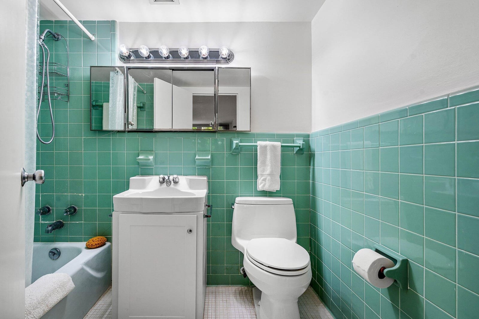223 Atlantic Avenue D2, Palm Beach, FL 33480 photo 15
