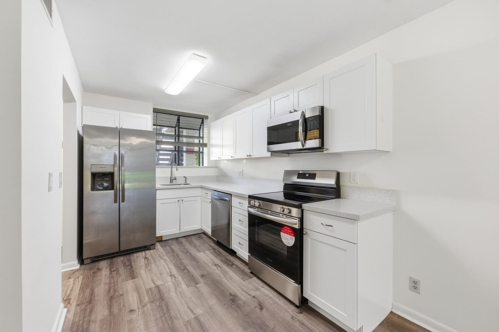 1250 S Military Trail 1612, Deerfield Beach, FL 33442