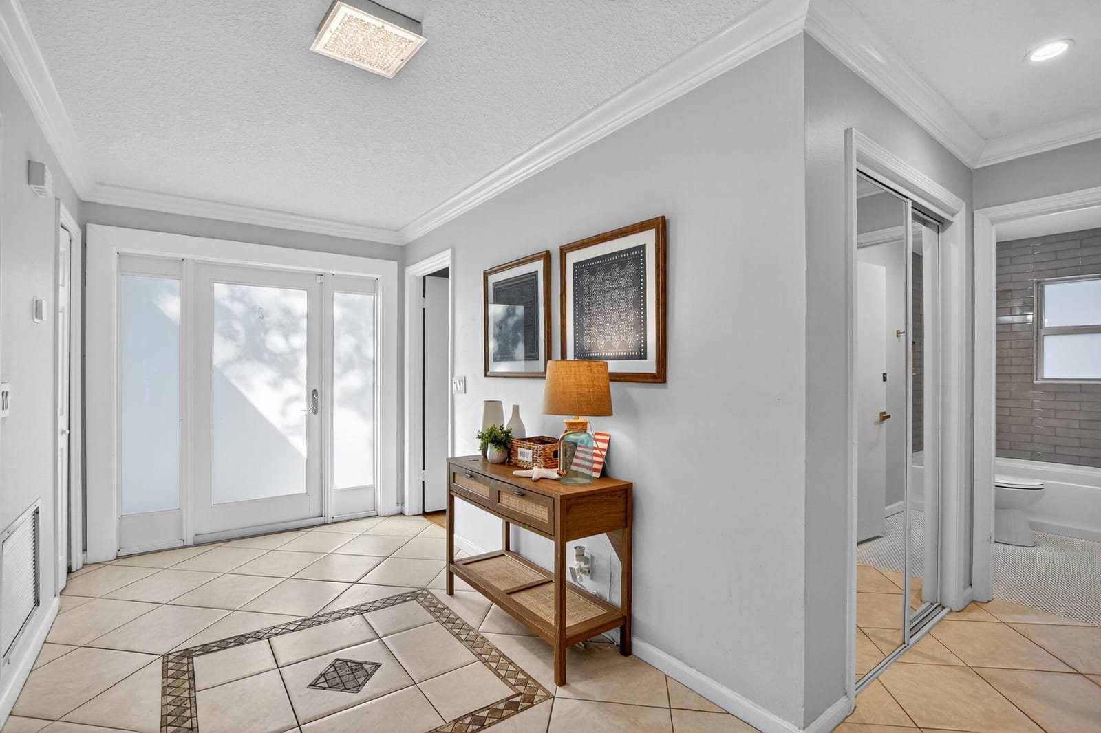 501 SW 1st Street — photo 4