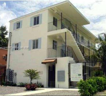 3680 Oak Avenue 6, Miami, FL 33133, Miami