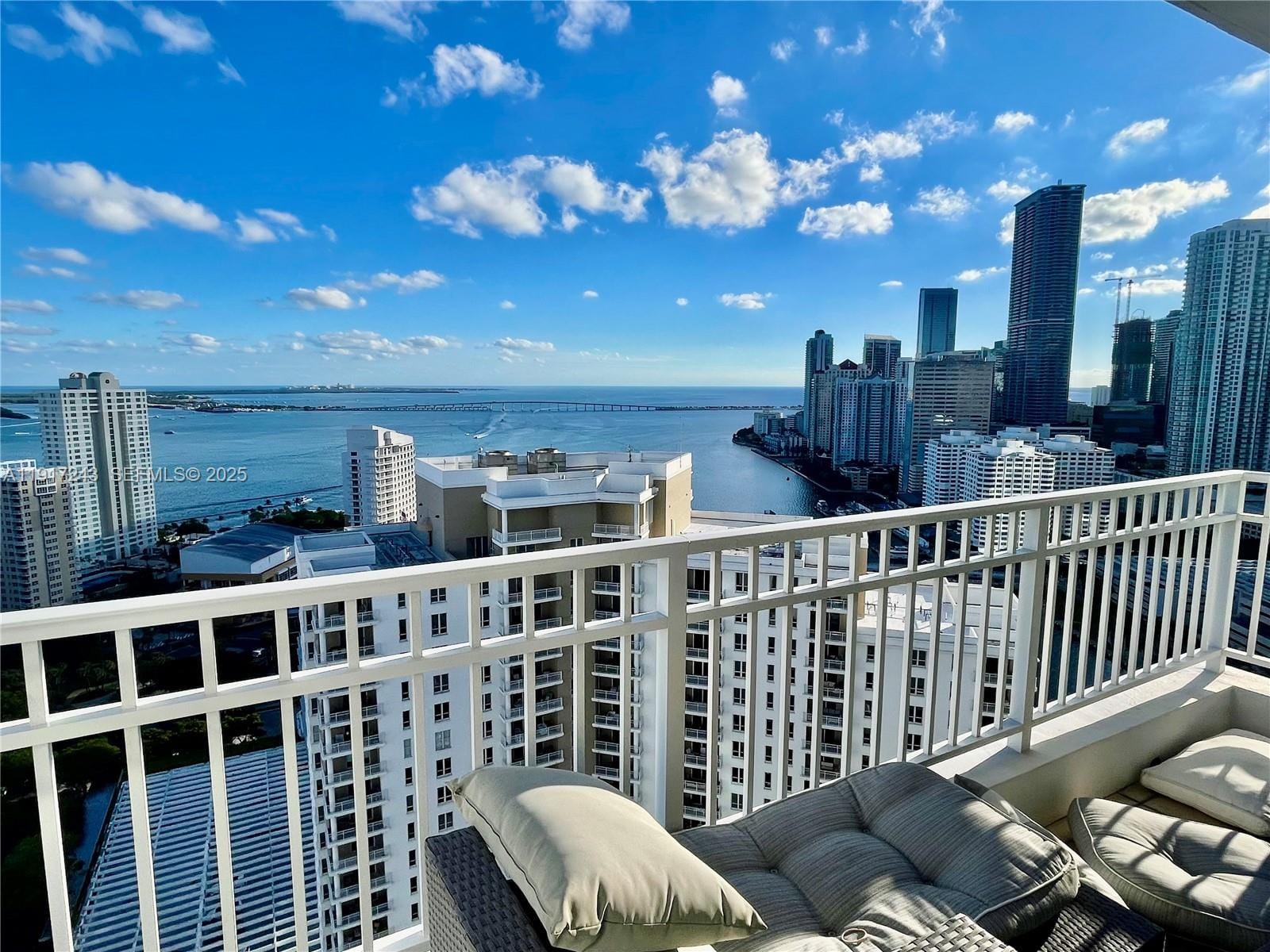 801 Brickell Key Boulevard 3211, Miami, FL 33131 photo 3
