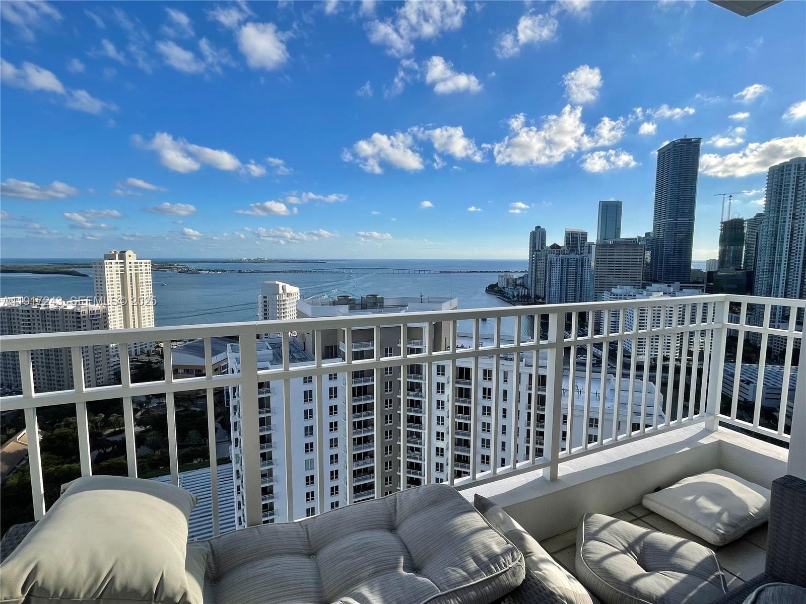 801 Brickell Key Boulevard 3211, Miami, FL 33131 photo 5