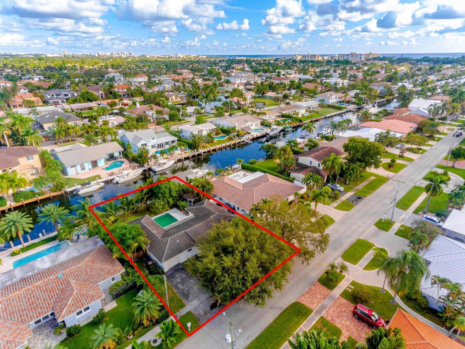 2411 NE 46th Street, Lighthouse Point, FL 33064