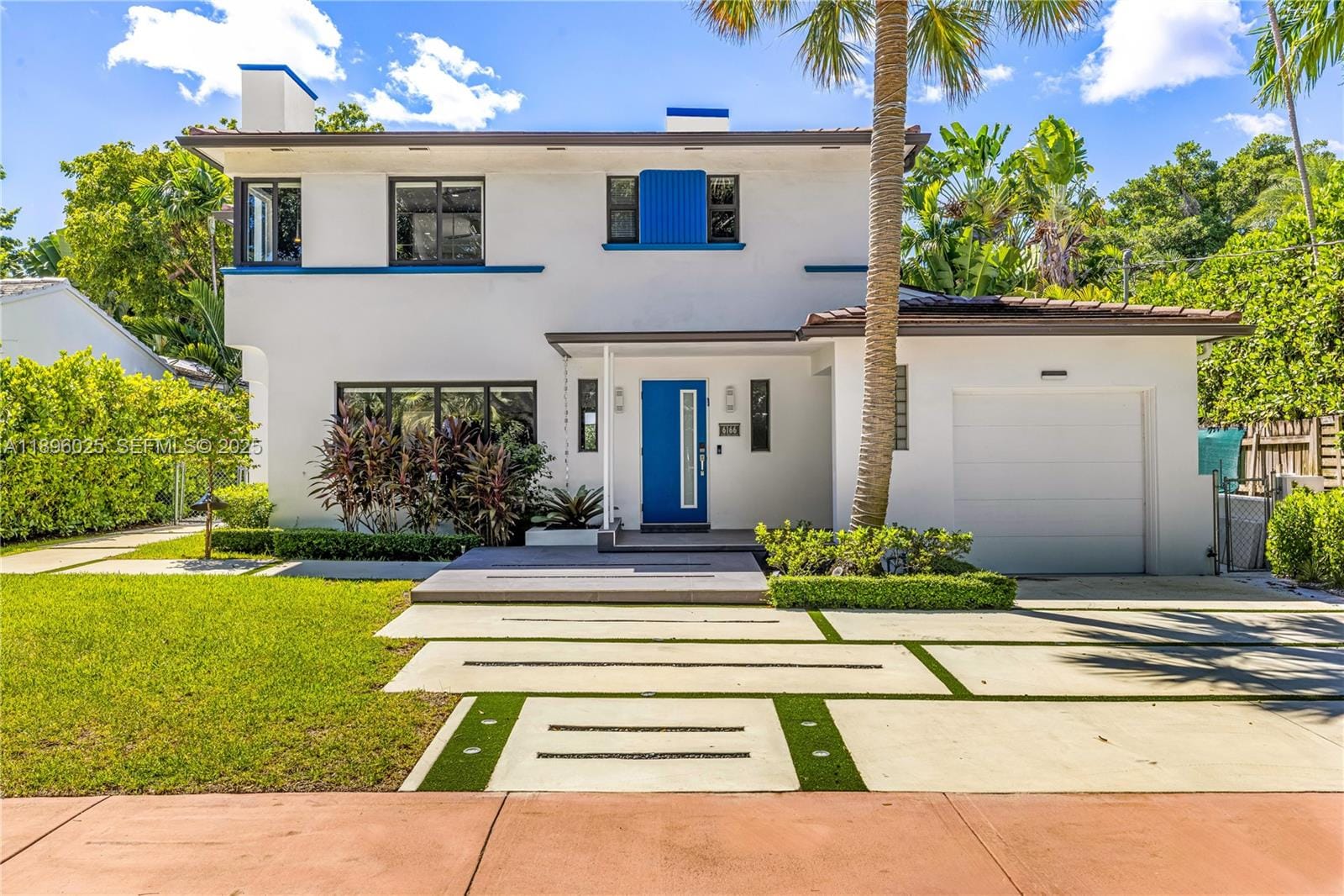 6166 Pine Tree Drive, Miami Beach, FL 33140 photo 2