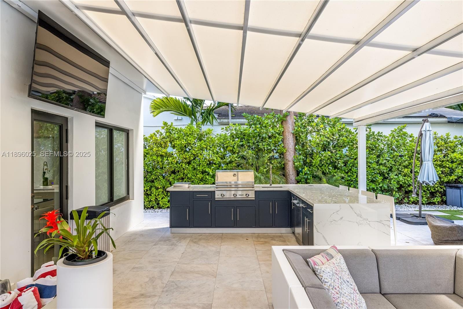6166 Pine Tree Drive, Miami Beach, FL 33140 photo 9